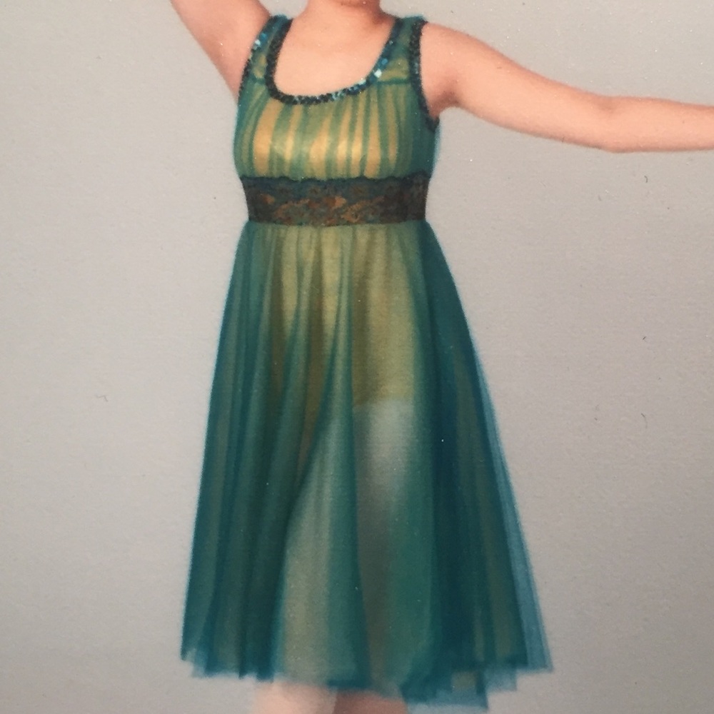 Dance costume